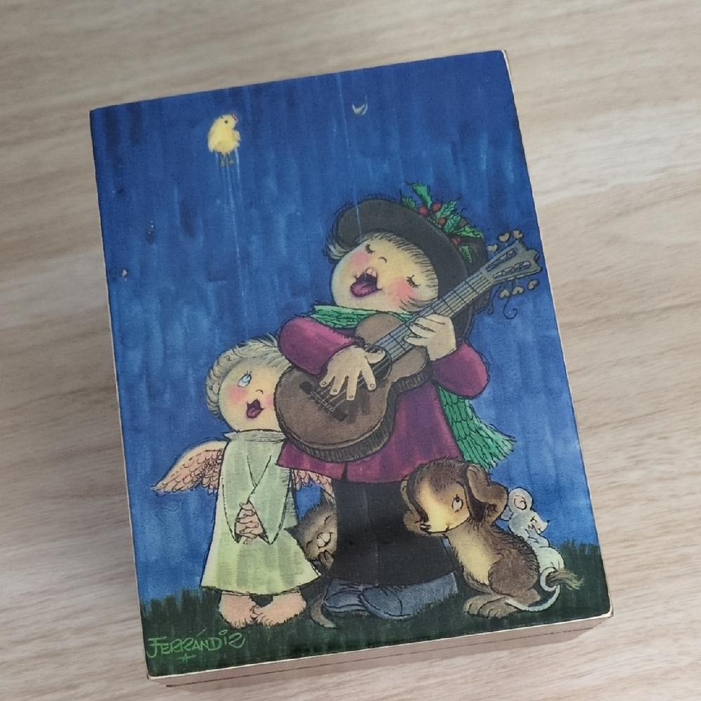 Music Box w/ Image of Singing Children and Animals Covering Their Ears